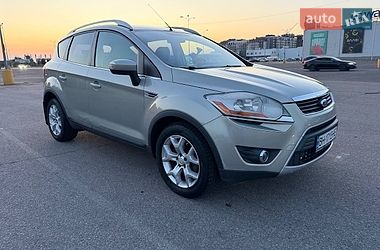 Ford Kuga  2010