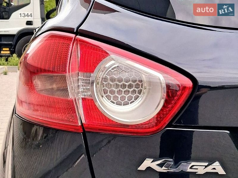 Внедорожник / Кроссовер Ford Kuga 2010 в Бучаче фото 29 Внедорожник / Кроссовер Ford Kuga 2010 в Бучаче