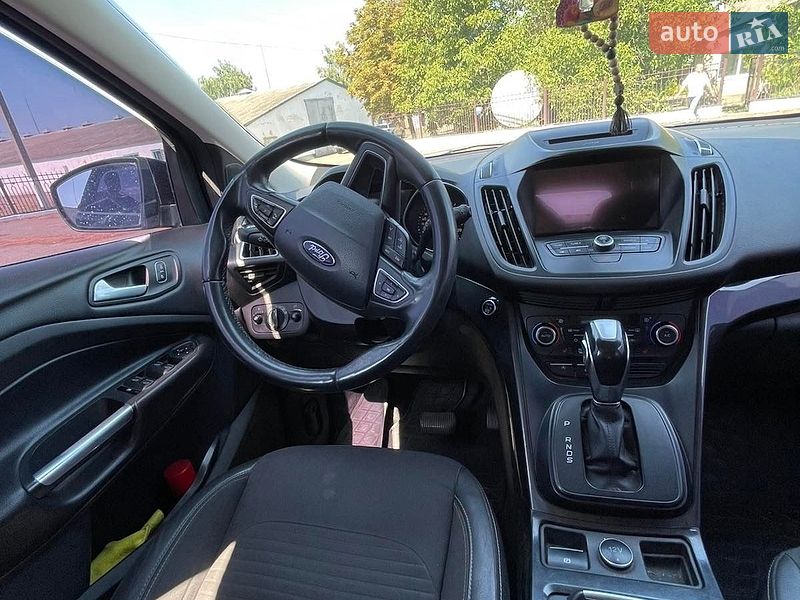 Позашляховик / Кросовер Ford Kuga 2019 в Южноукраїнську