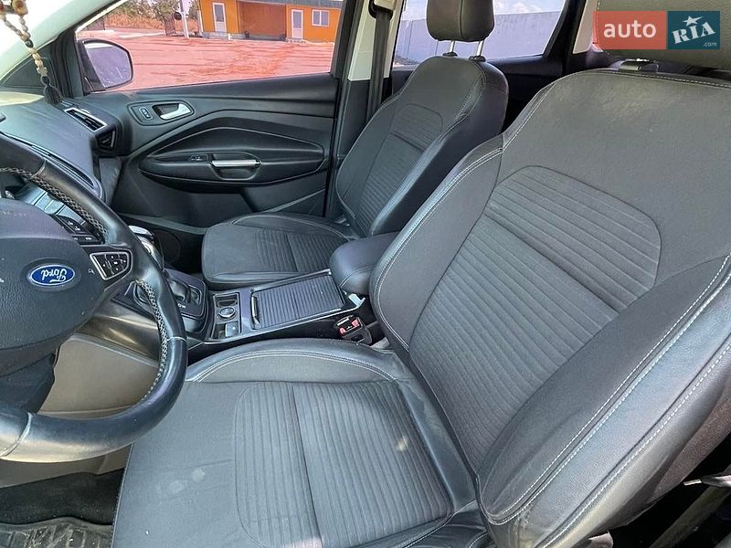 Позашляховик / Кросовер Ford Kuga 2019 в Южноукраїнську