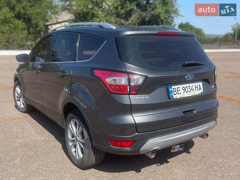 Позашляховик / Кросовер Ford Kuga 2019 в Южноукраїнську