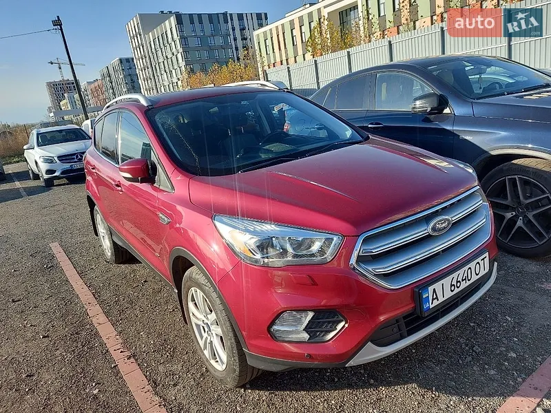 Ford Kuga 2016