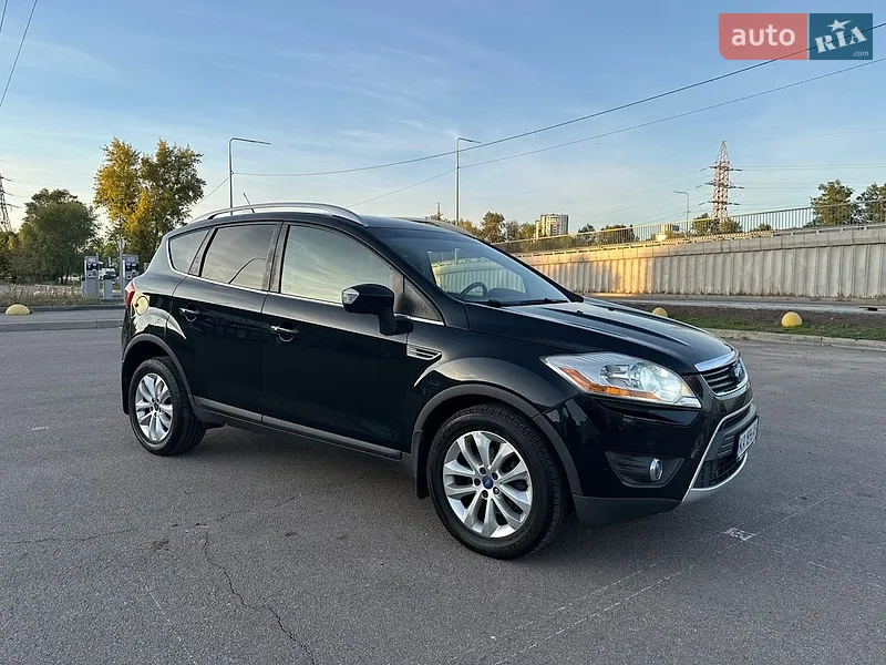 Ford Kuga 2011
