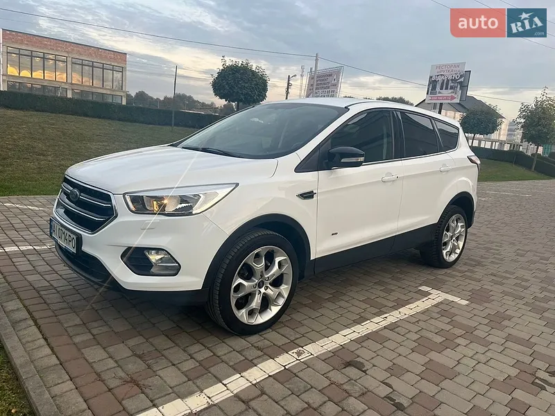 Ford Kuga 2017