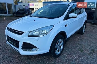 Ford Kuga  2015