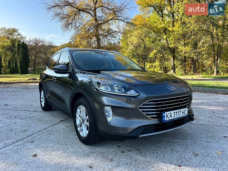 Ford Kuga 2021