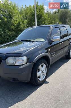 Ford Maverick  2003