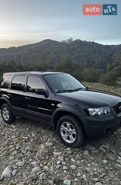 Ford Maverick  2005