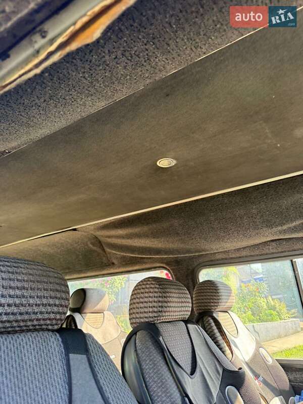 Мікровен Ford Model A 1997 в Вікні