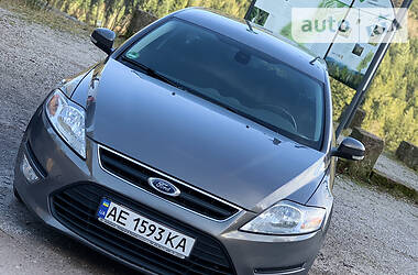 Ford Mondeo  2013