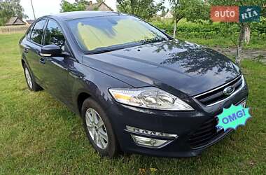 Ford Mondeo   2012