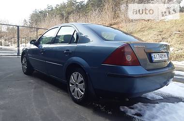 Ford Mondeo  2002