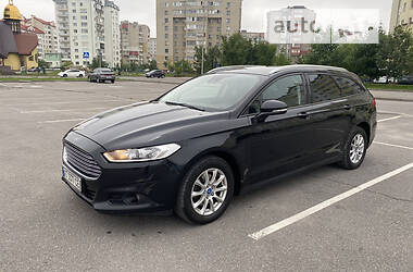 Ford Mondeo MK5 2015