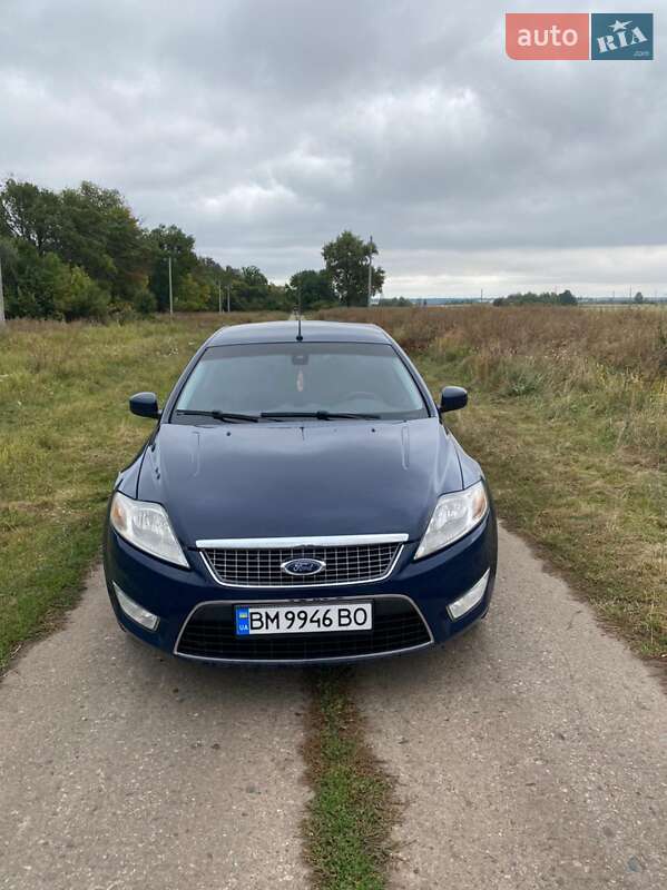 Хетчбек Ford Mondeo