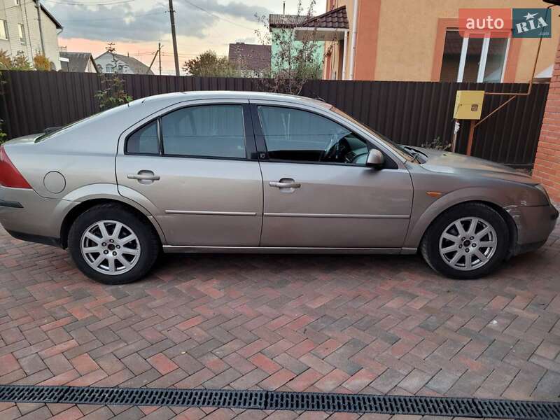 Ford Mondeo 2001 года в Виннице