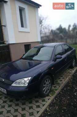 Ford Mondeo  2001