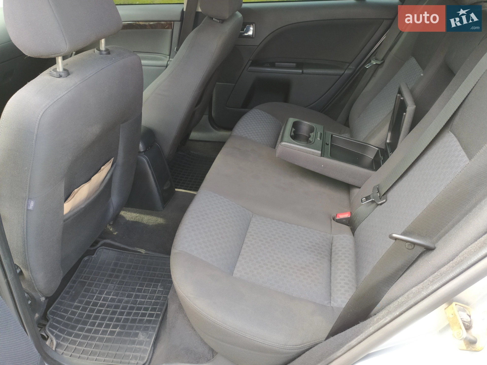 Ford Mondeo 2004 VIN WF0WXXGBBW4G72079 фото оголошення 5 з 10