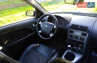 Ford Mondeo  2003