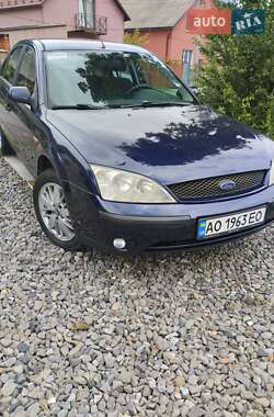 Ford Mondeo  2001