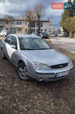 Ford Mondeo  2002