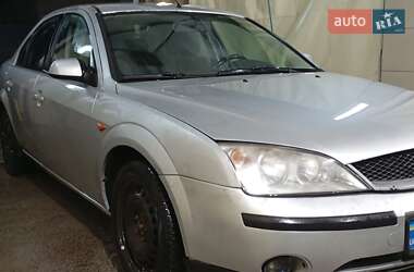 Ford Mondeo  2001