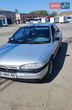 Ford Mondeo  1993