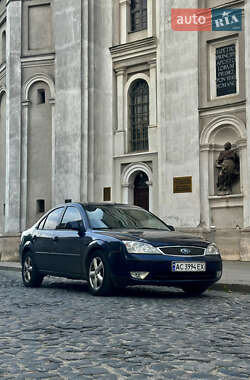 Ford Mondeo 2004