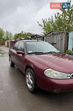 Ford Mondeo  1998