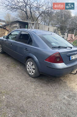 Ford Mondeo  2001