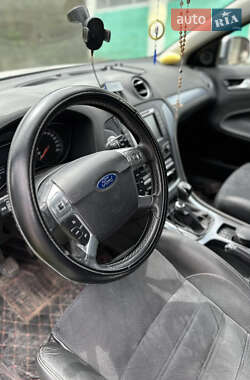 Ford Mondeo  2012
