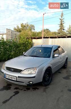 Ford Mondeo  2002