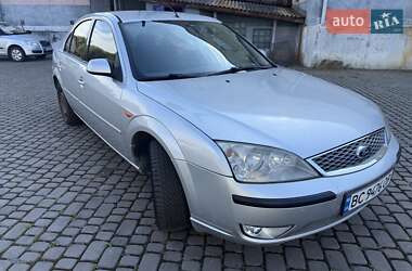 Ford Mondeo  2002