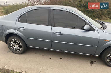 Ford Mondeo 2001