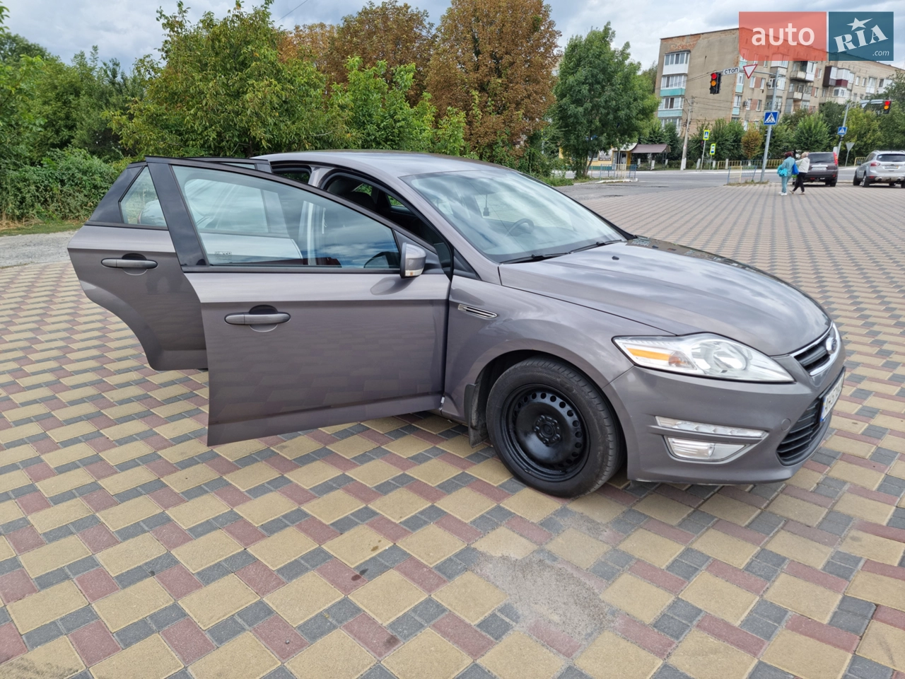 2013 Ford Mondeo - мініатюра 2