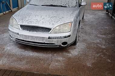 Ford Mondeo  2001