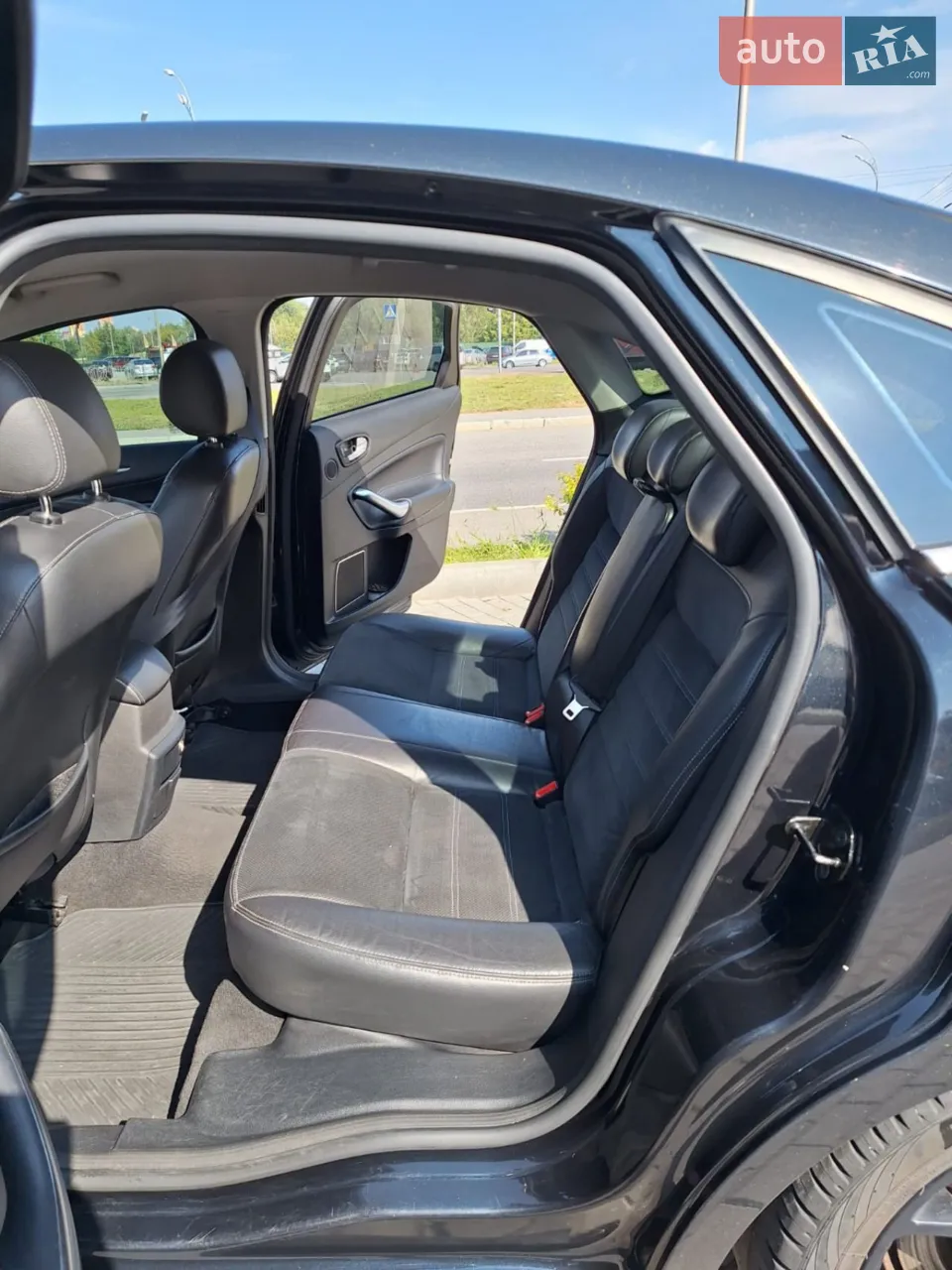 2010 Ford Mondeo - мініатюра 2