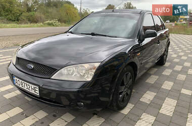 Ford Mondeo  2002
