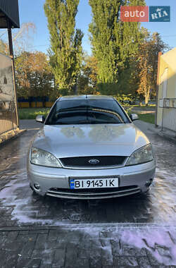 Ford Mondeo  2002