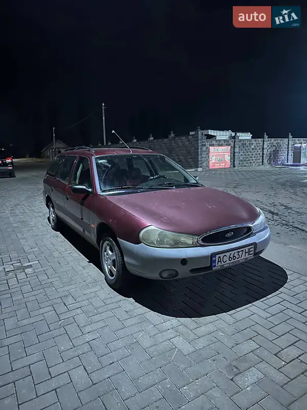 Ford Mondeo