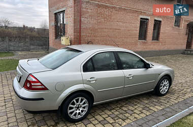 Ford Mondeo 2000