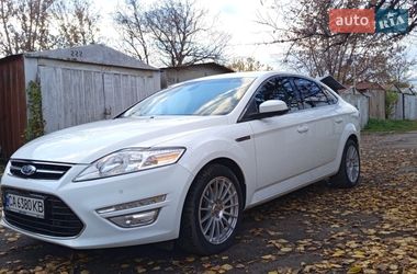 Ford Mondeo  2014