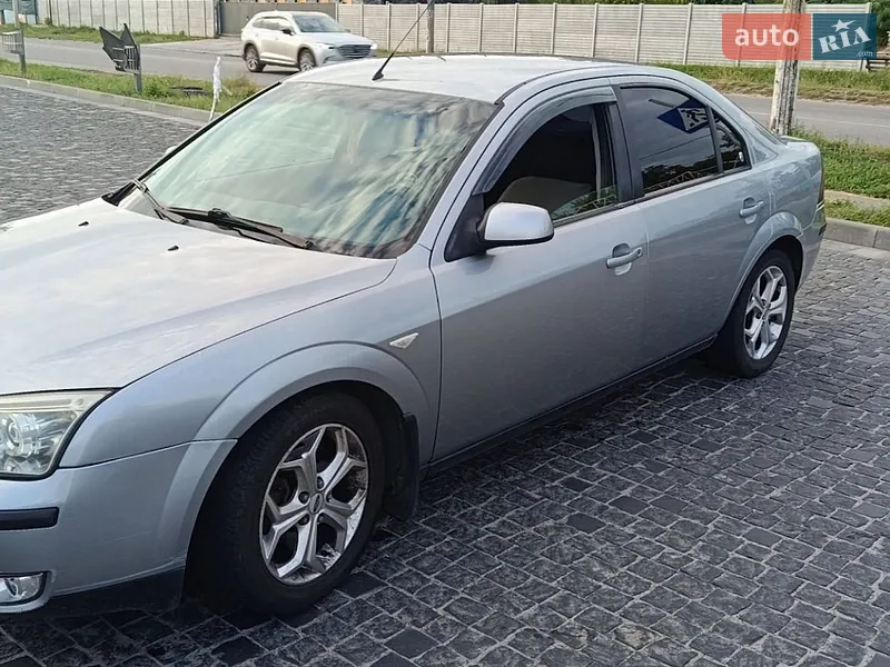 Ford Mondeo