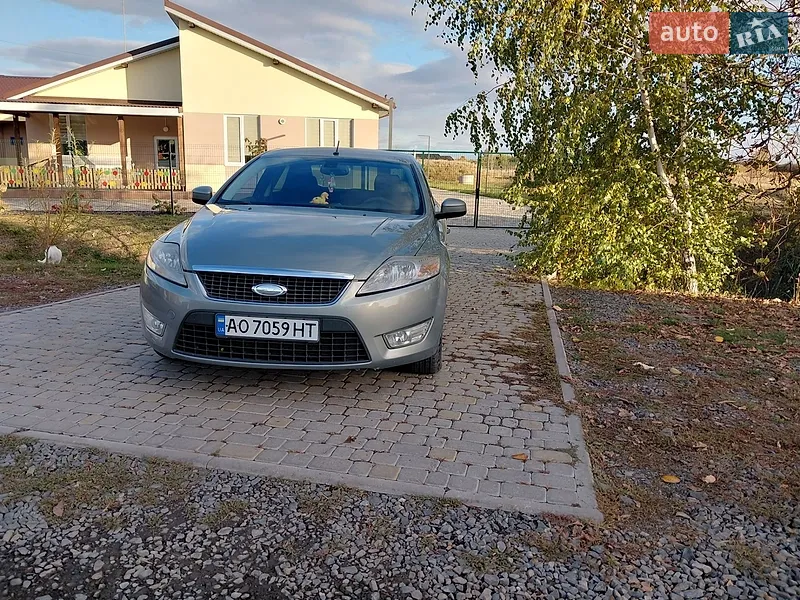 Ford Mondeo