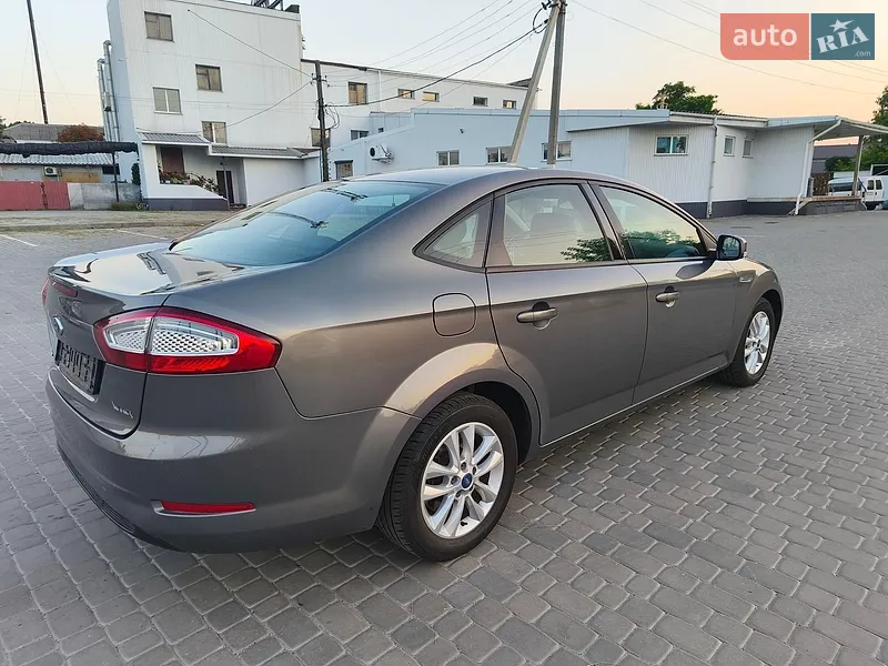 Ford Mondeo