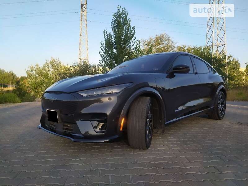 Позашляховик / Кросовер Ford Mustang Mach-E 2022 в Києві фото 17 Позашляховик / Кросовер Ford Mustang Mach-E 2022 в Києві