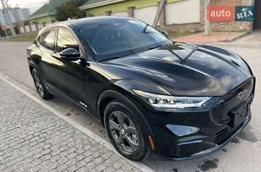 Ford Mustang Mach-E  2021