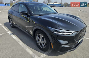 Ford Mustang Mach-E  2021