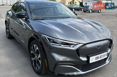 Ford Mustang Mach-E 2021