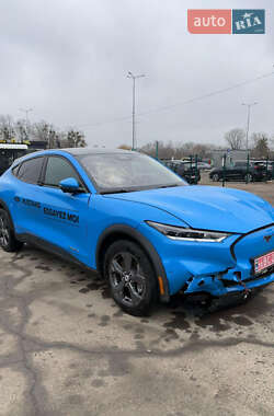 Ford Mustang Mach-E  2022