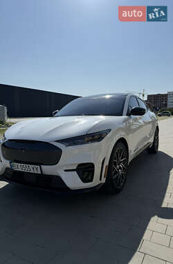 Ford Mustang Mach-E  2023